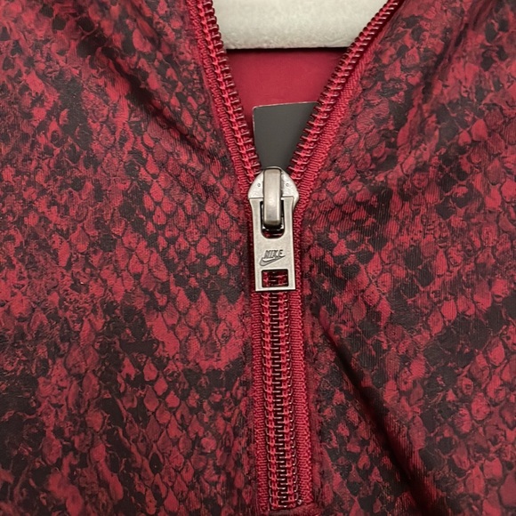 NWT Nike Sportswear Python Bodysuit - Picture 8 of 10